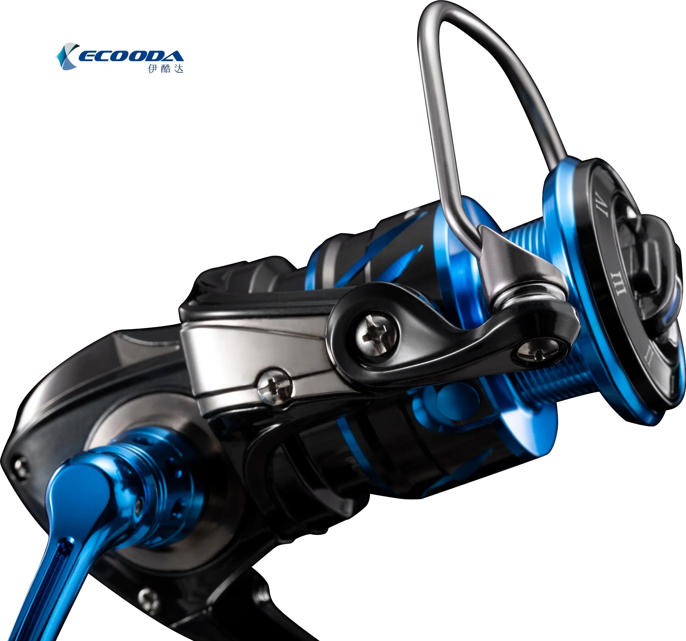 5000 Spinning Reel Has III Light Weight Fishing Gear