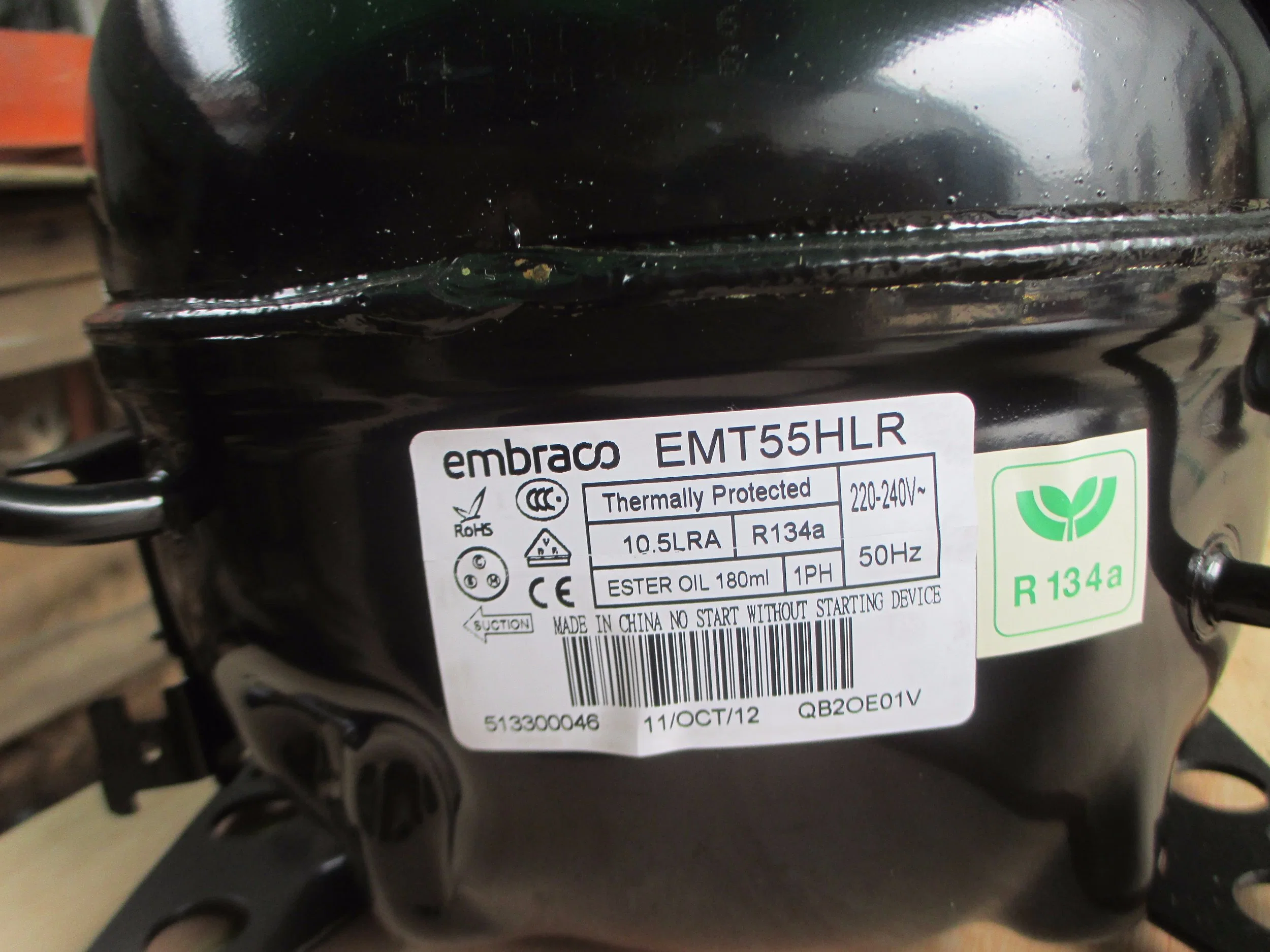 R134A 220-240V 50Hz Embraco 1/5HP Compressor EMT55hlr