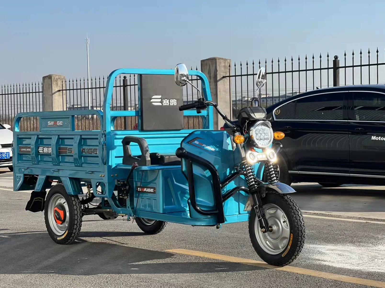 Tricycle électrique de haute qualité 60V 72V 1000W, dimensions 1500*1100mm, pour la livraison de marchandises