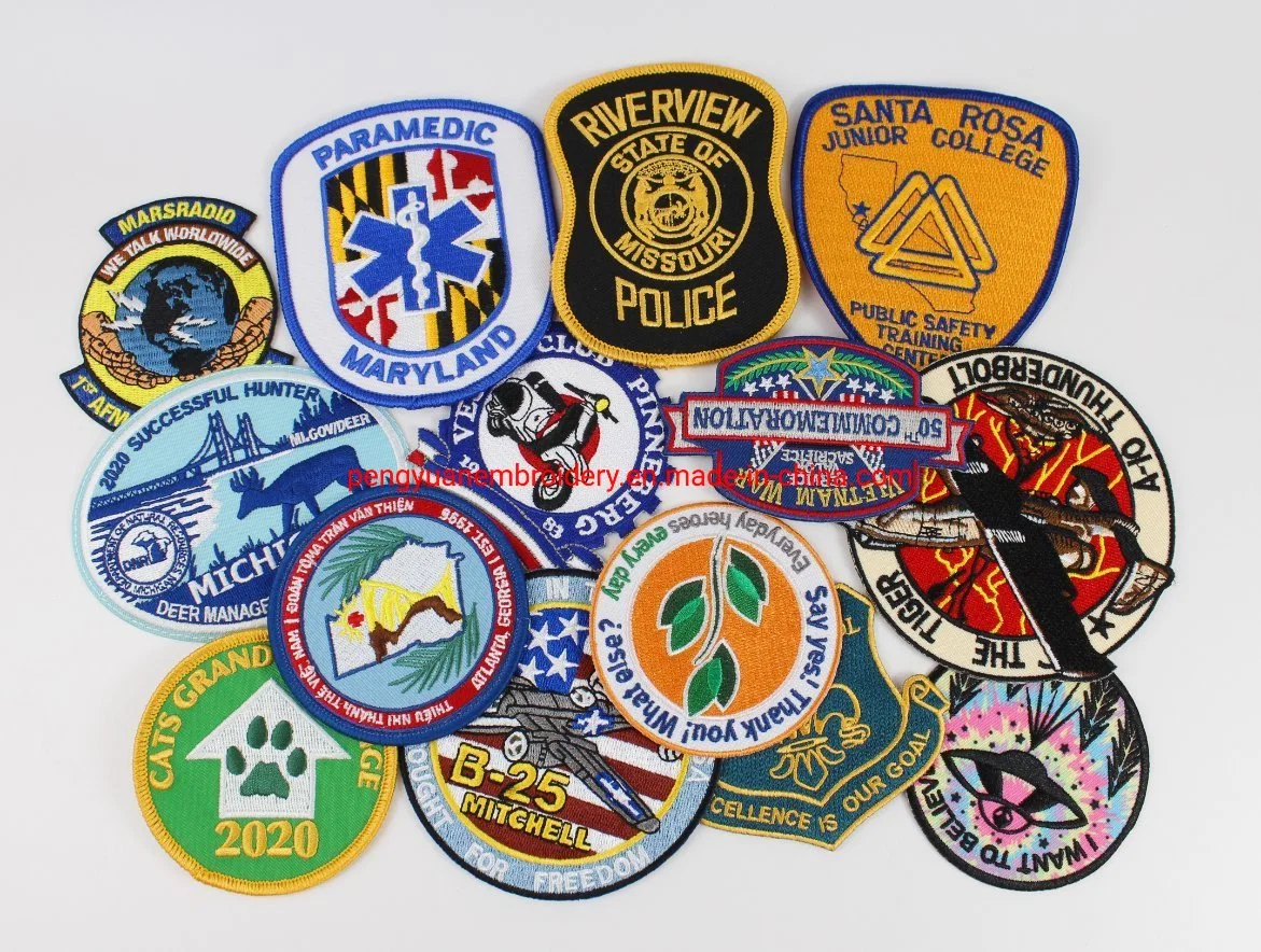 Broderie de haute qualité personnalisés de correctifs de Patches pour le vêtement tissé de badges