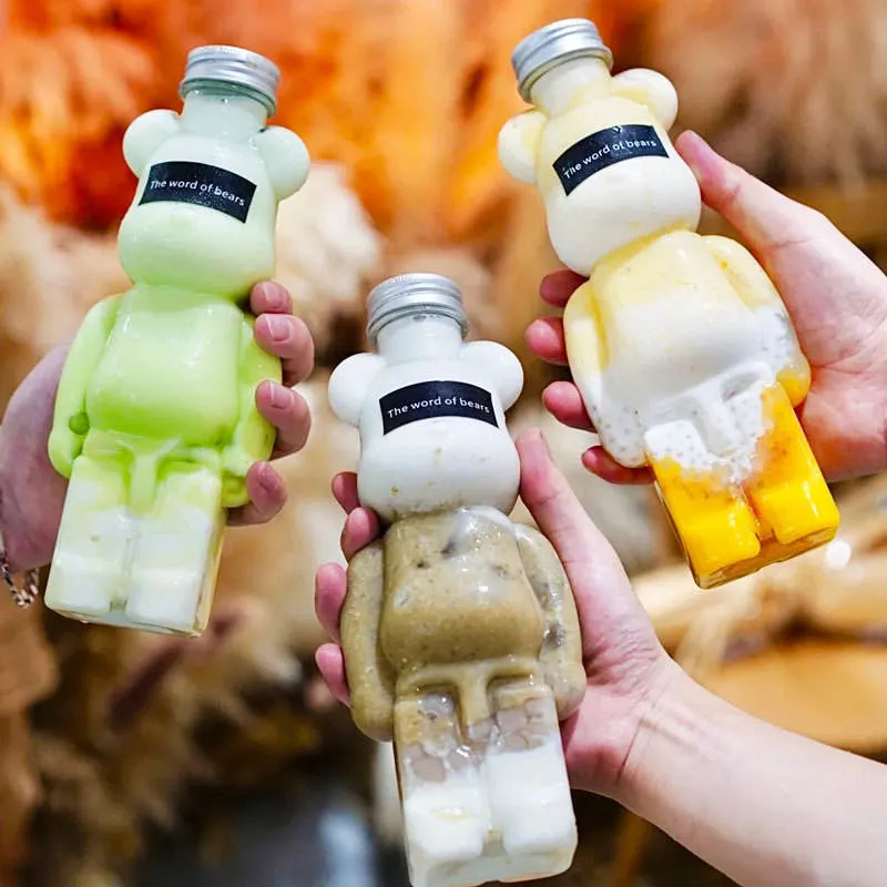 Small Antler Dog Plastic Bottle 2023 Hot Sale in Milk Tea Shops