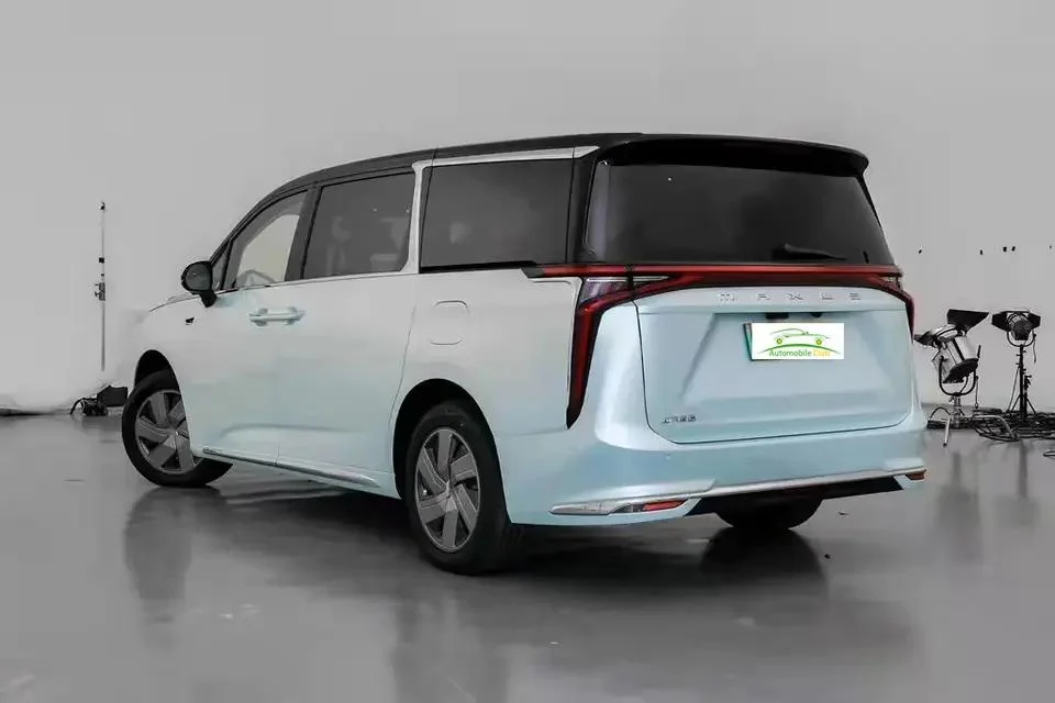 Saic Maxus Mifa9 Business New Energy Electric Car Medium and Large MPV Long Rang Electric EV