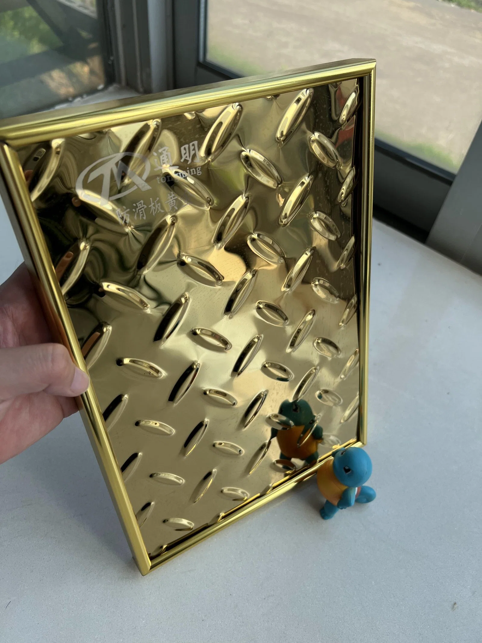 High quality/High cost performance  Mirror Stainless Steel Color Antiskid Plate Gold Metal Sheet for Luxury Decoration