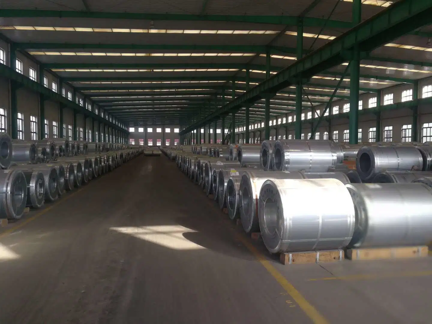 Free Spangle Hot Dipped Galvanized Steel Coils High Strength Grade Stock