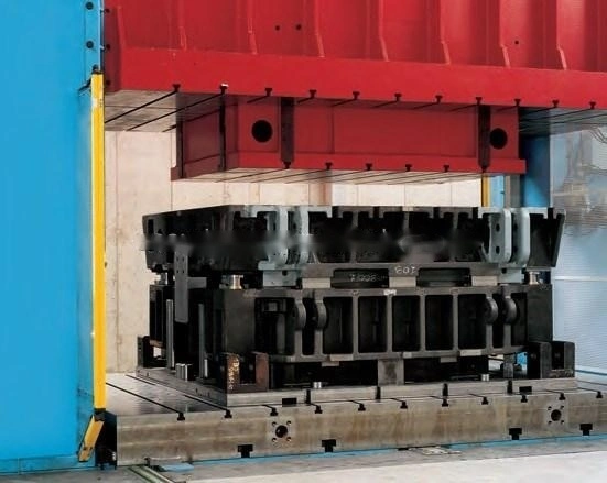 H Type SMC Composite Moulding Hydraulic Press 500 Tons for BMC Heat Hydraulic Press