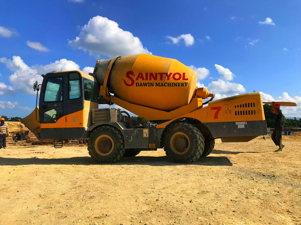 3.5m3 4.0m3 China Auoto Móvil Autocargante camión Mezclador de concreto Beton Mixer con Shovel Precio de fábrica