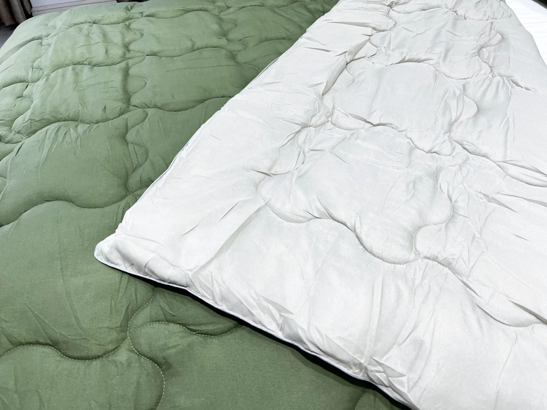 Factory Supplier Quilted Brushed Microfiber Quilt