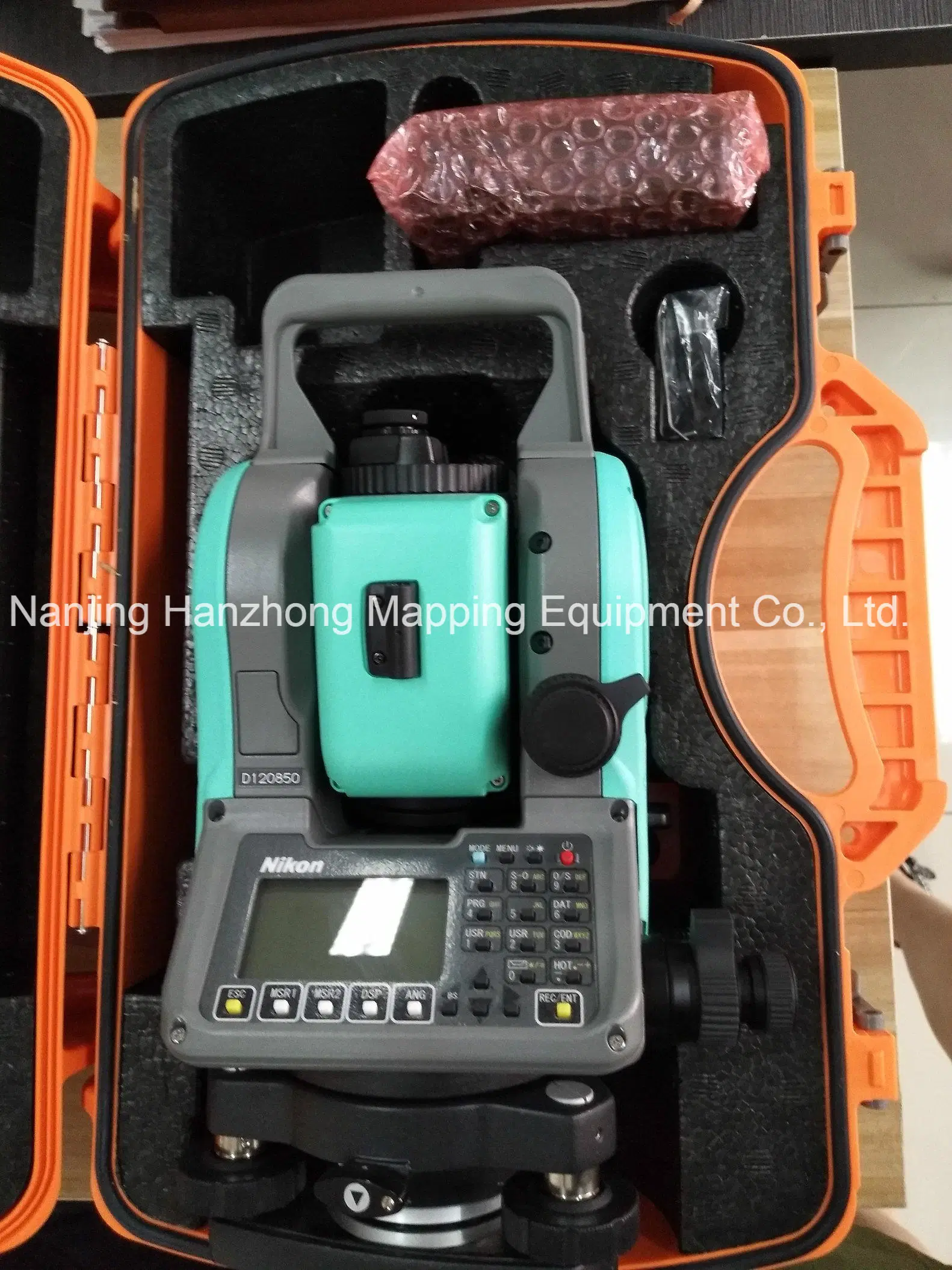 Nikon Nivo 2. M Total Station