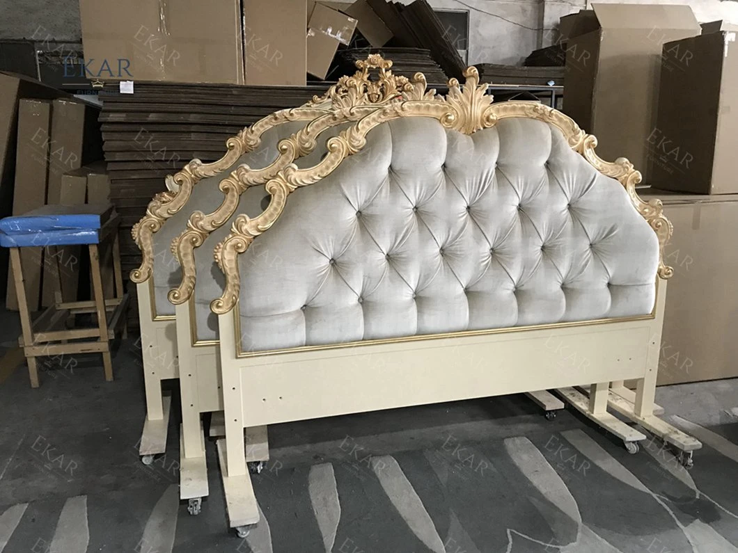 Luxury Antique Bedroom Furniture Set King Size Wooden Bed Hand Carved Fabric Headboard Solid Wood Bed Frame