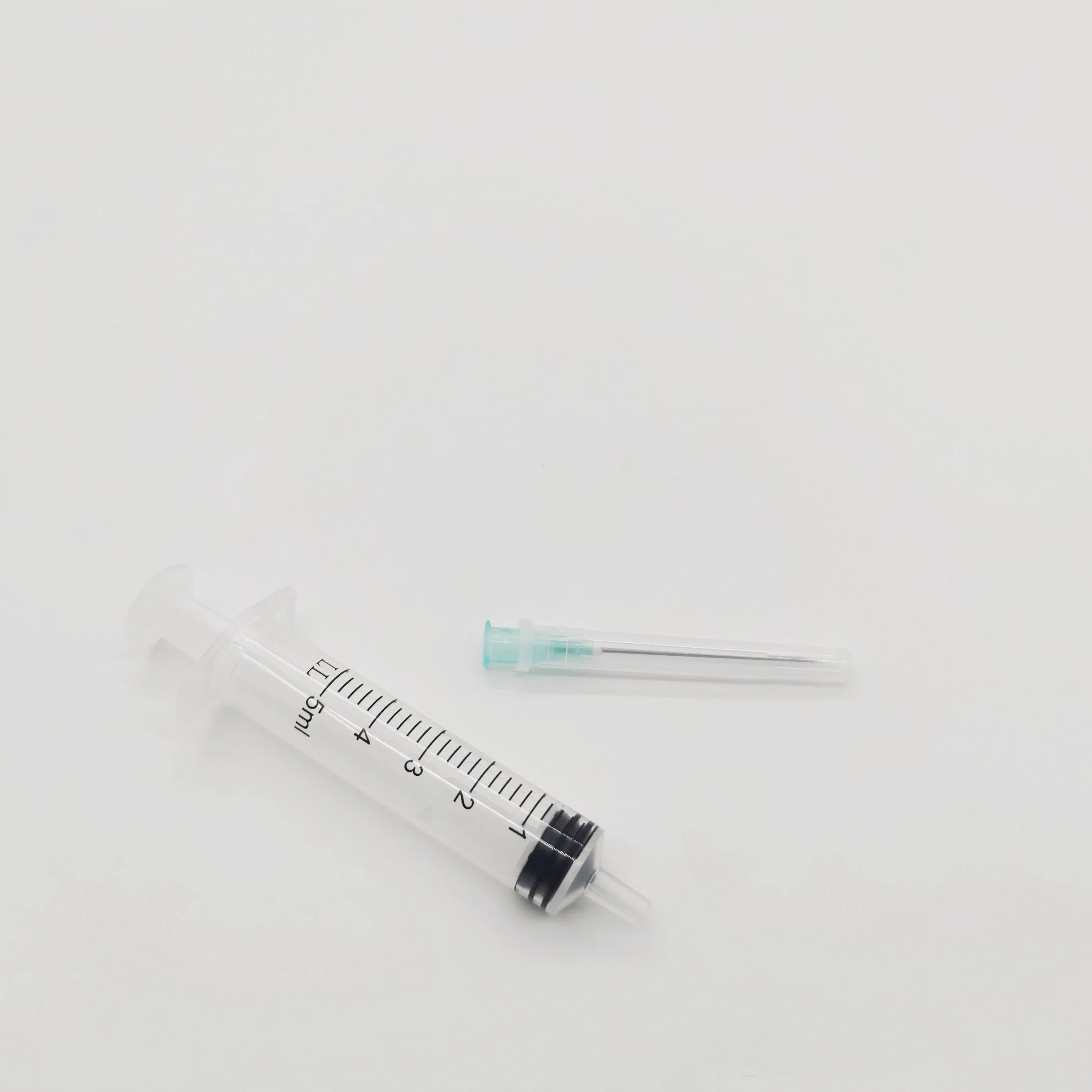 Medical Disposable Injection Needle Syringe 1-100ml with or Without Needle with CE and ISO Certification Manufacturer in China