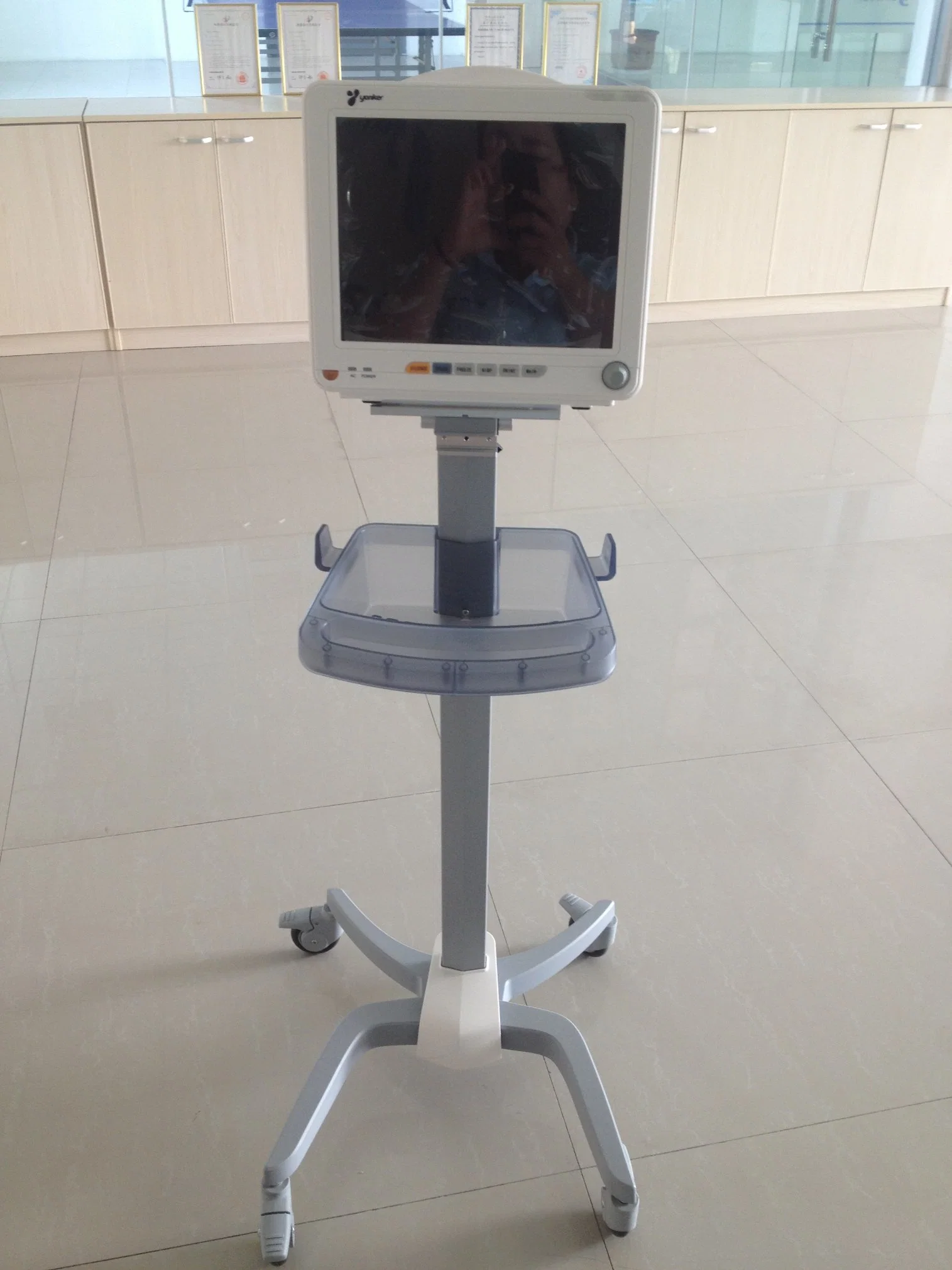 6 Standard Parameters Hospital Monitor Patient with Built-in Battery