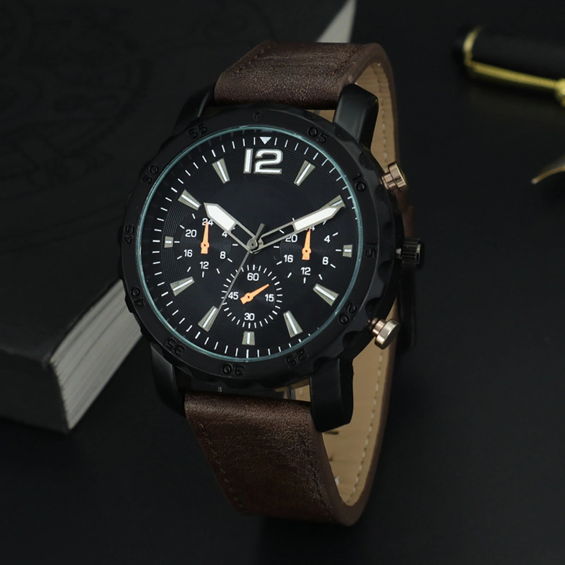 Chinese Fashion Sports Wholesale/Supplier Waterproof OEM Leather Strap Mens Watch