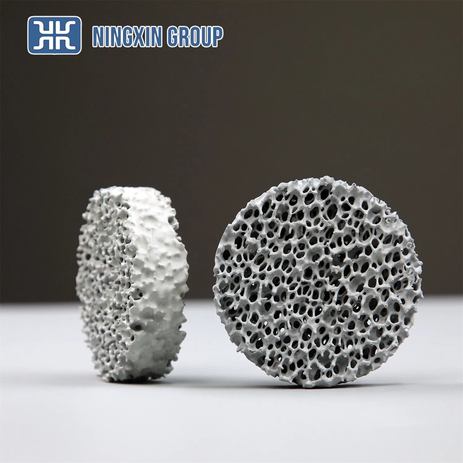 Filtro de espuma de cerámica porosa espumado 3D reticulado Sic de carburo de silicio