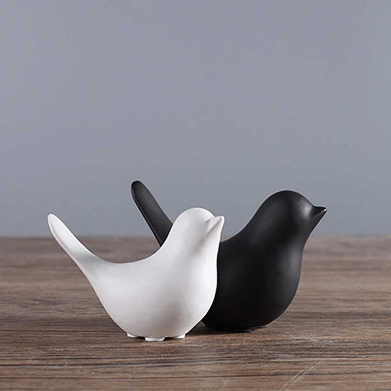 2PCS Ceramic Bird Figurines Home Tabletop Decoration Ornament Black and White Mini Bird Animal Sculptures for Home Garden Office