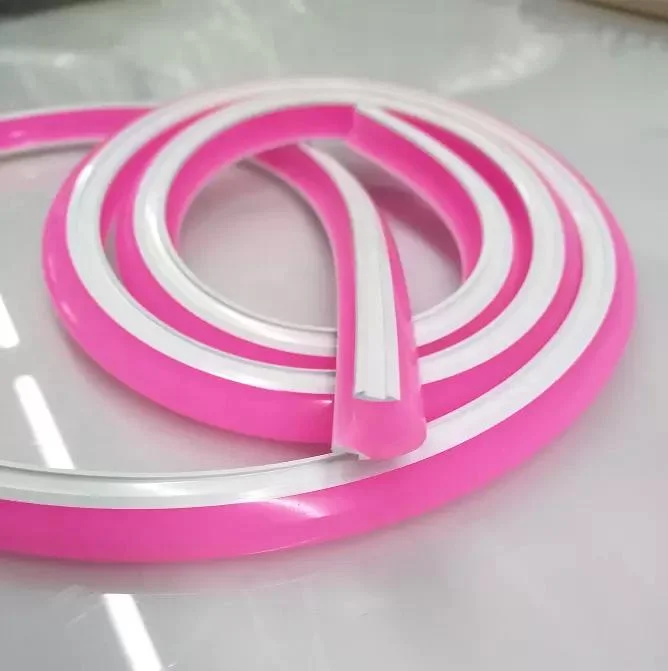 تصميم جديد Silicone Tube DIY Neon LED Light RGB Neon إشارات Flex نيون