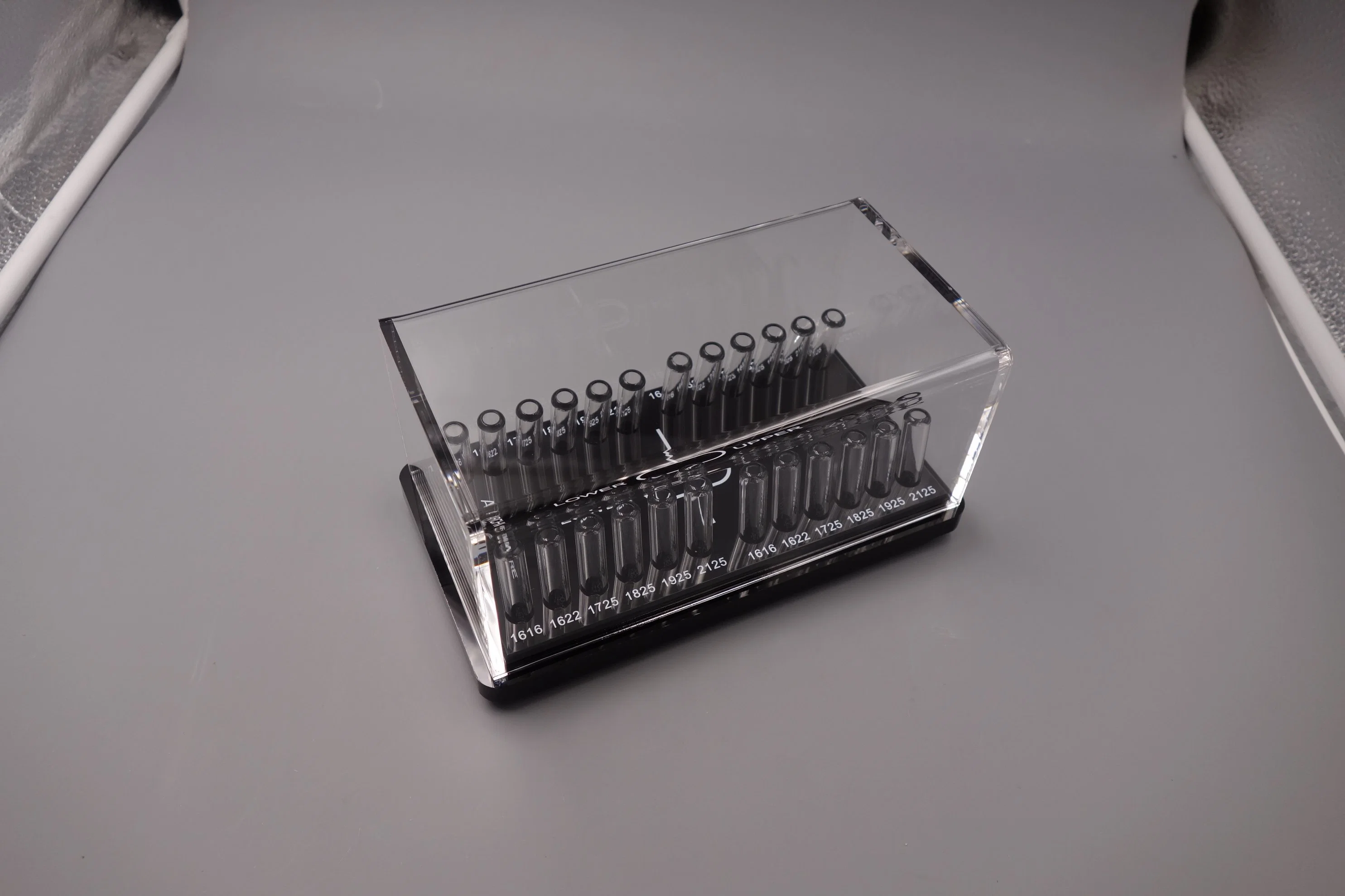 China Dental Instrument Acrylic Orthodontic Wire Box Square