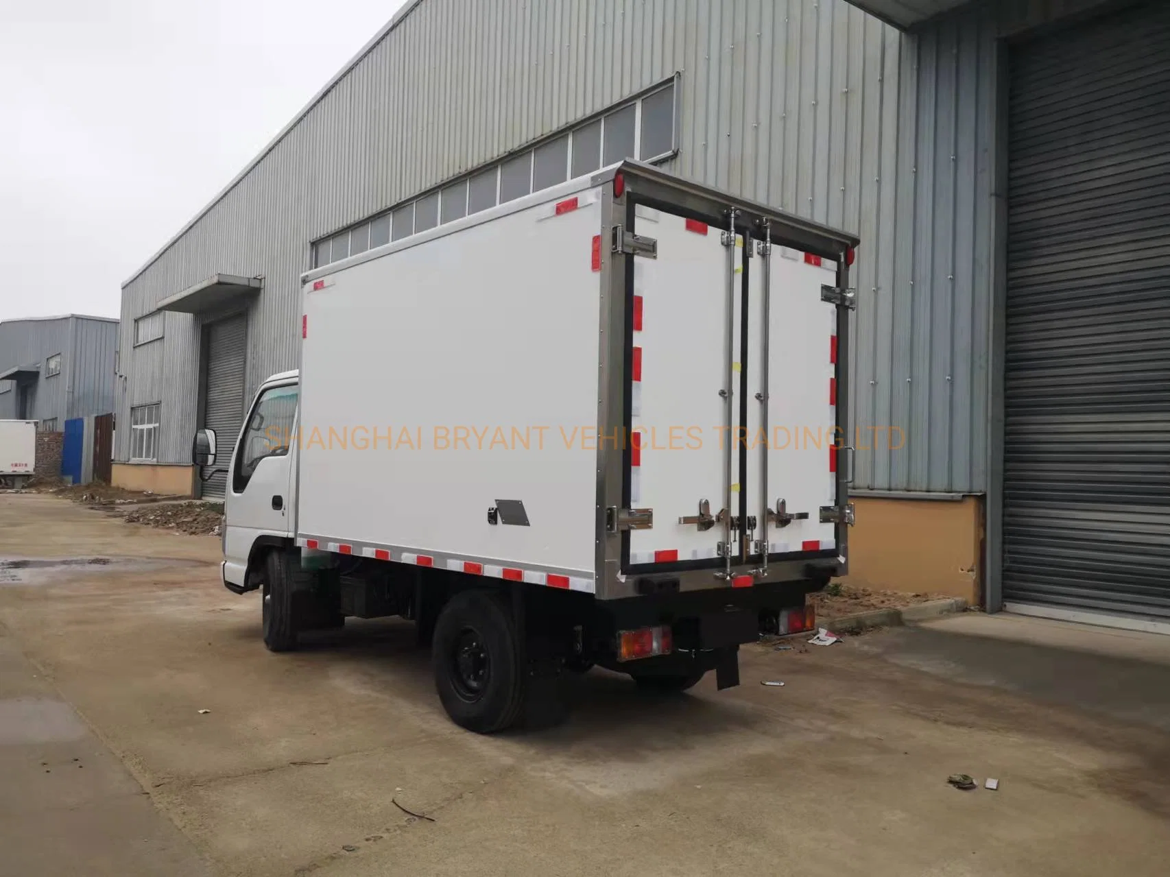 Isuzu 100p Refrigerated Refrigerator Truck 4X2 Freezer Freezon Cargo Van Refrigerator Truck