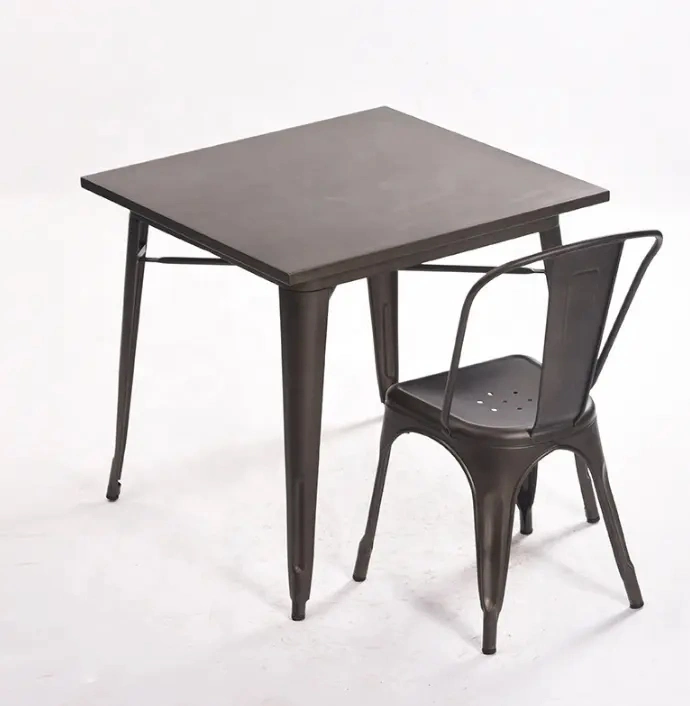 Metal Restaurant Hotel Cafe Modern Garden Furniture Dining Table (ZG23-021)