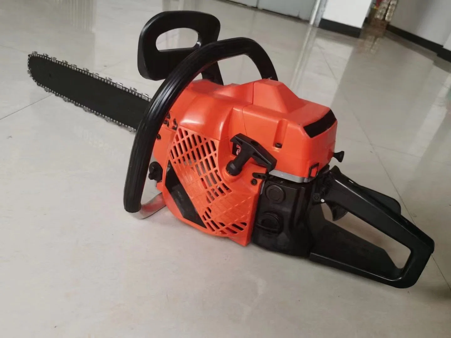 Wholesale/Supplier Garden Trunk Saw Mini Portable Chainsaw Price