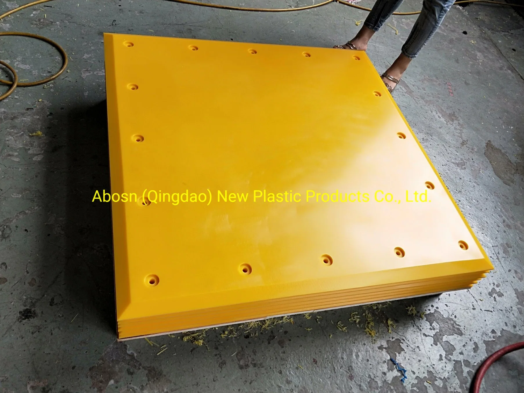 Yellow Rubber&Plastic HDPE Ship Fender Product China Manufacture