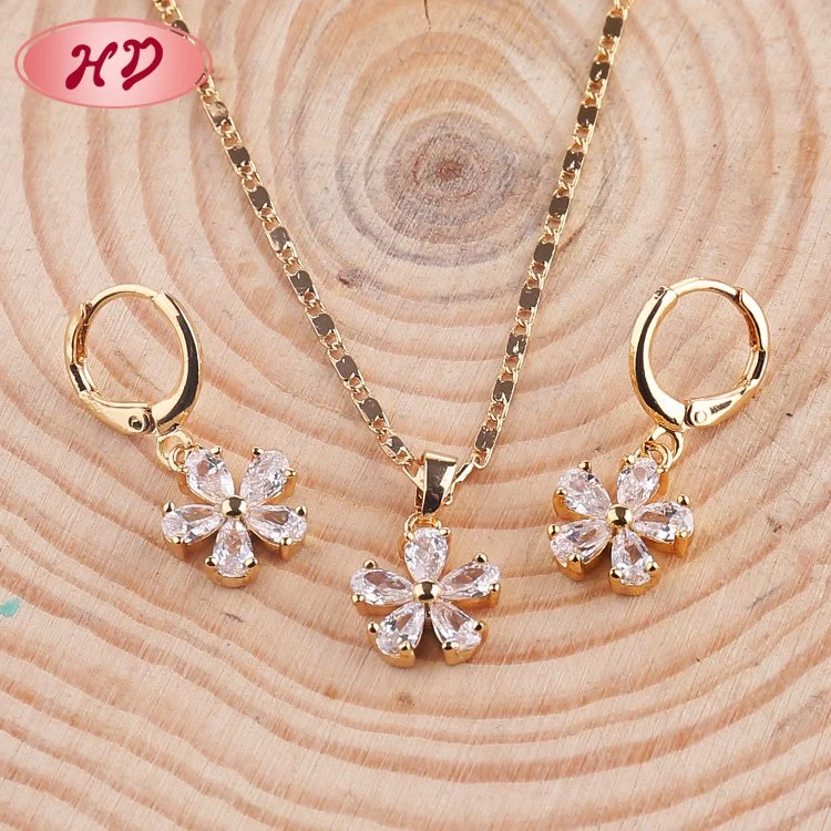 Costume Hengdian Wholesale/Supplier Fashion Imitation Gold Plated Earring Sets Pendant Necklace Jewelry