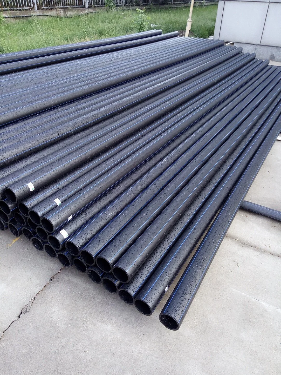 China Factory Supplys High Polyethylene Pipe PE80 PE100 for Water, Drains