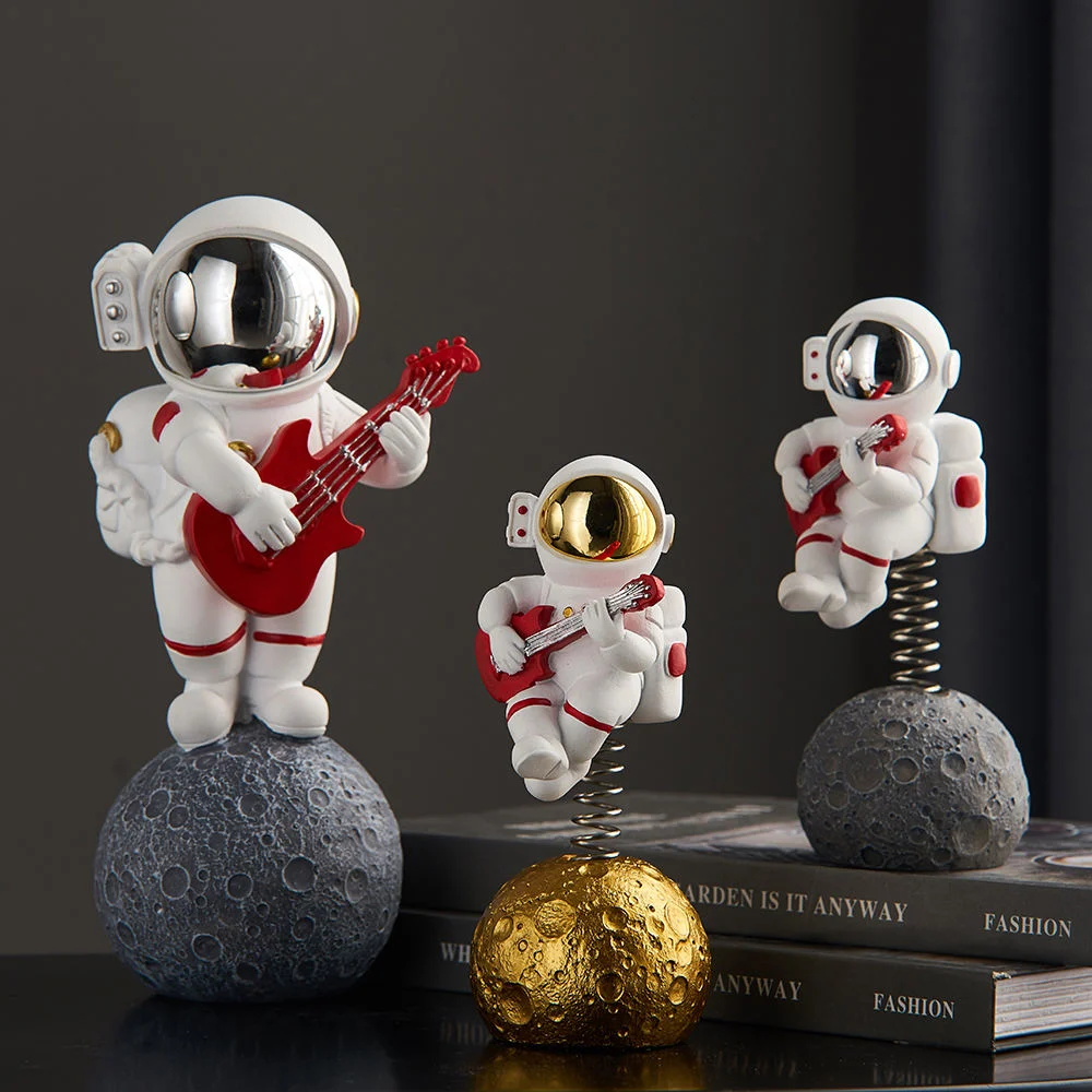 Nordic Modern Astronaut Figurines Statue Room Office Desk Accessories Home Decoration