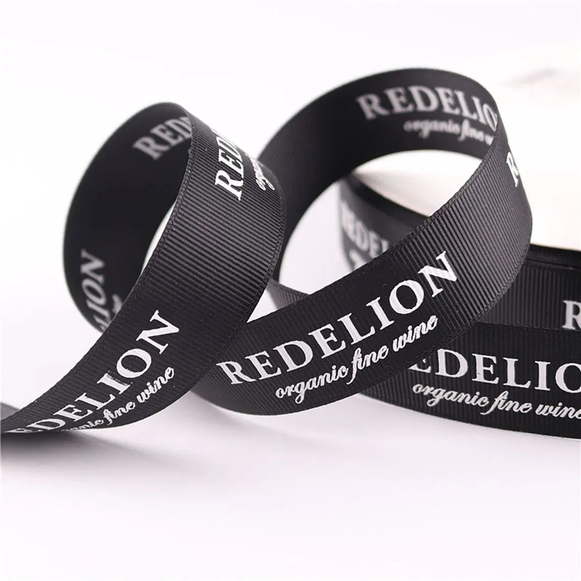 Wholesale/Supplier Woven Edge Polyester Grosgrain Ribbon Customized Printed Ribbon Silk Satin Ribbon Woven Logo Ribbon