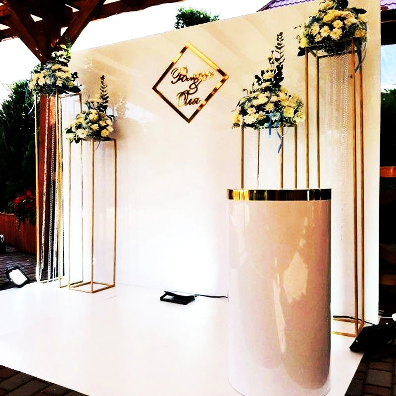 High quality/High cost performance White Round Iron Plinth & Backdrop Wedding Display Stand Set