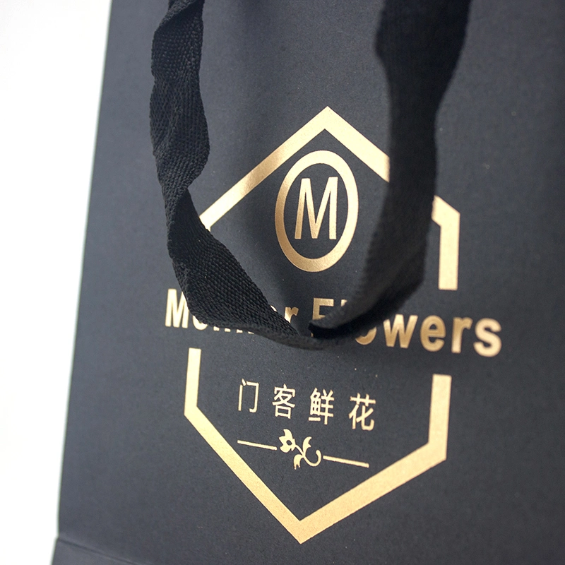 Customized Gold Foil Stamping Logo Black Paper Shopping Gift Bag