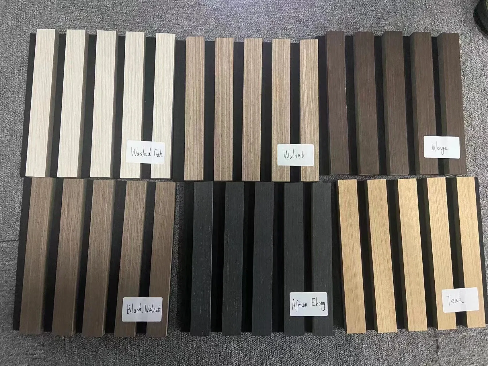 Горячий продавать и популярной в европейских и американских рынок MDF деревянной планке панель сконструирована из шпона черного цвета панели для ПЭТ