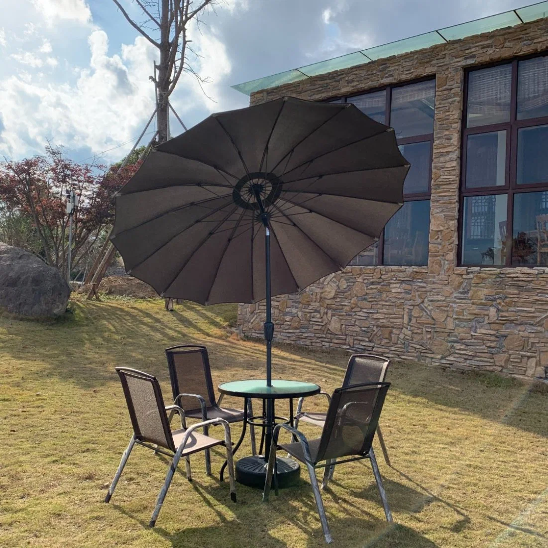 Round Sun Shade Tilting Umbrella for Outdoor Big Size Garden Table Use