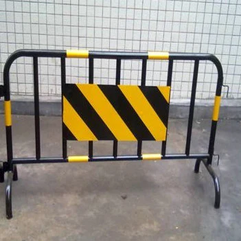 RSs-sb076 Steel traffic and crowd control barricades