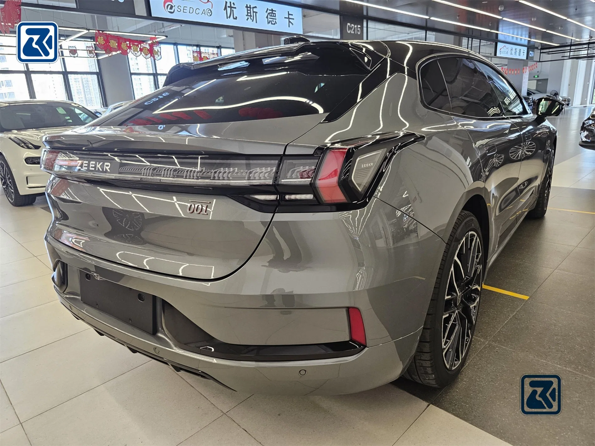 Fabricado na China Zeekr 001 que você me carro eléctrico carros usados