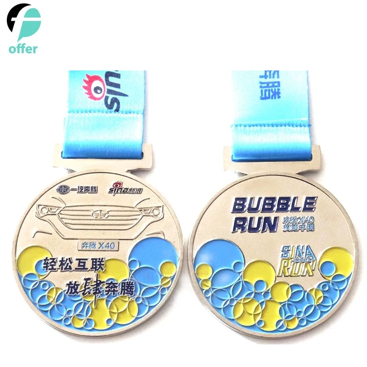 Round Sports Commemorative Metal Badge