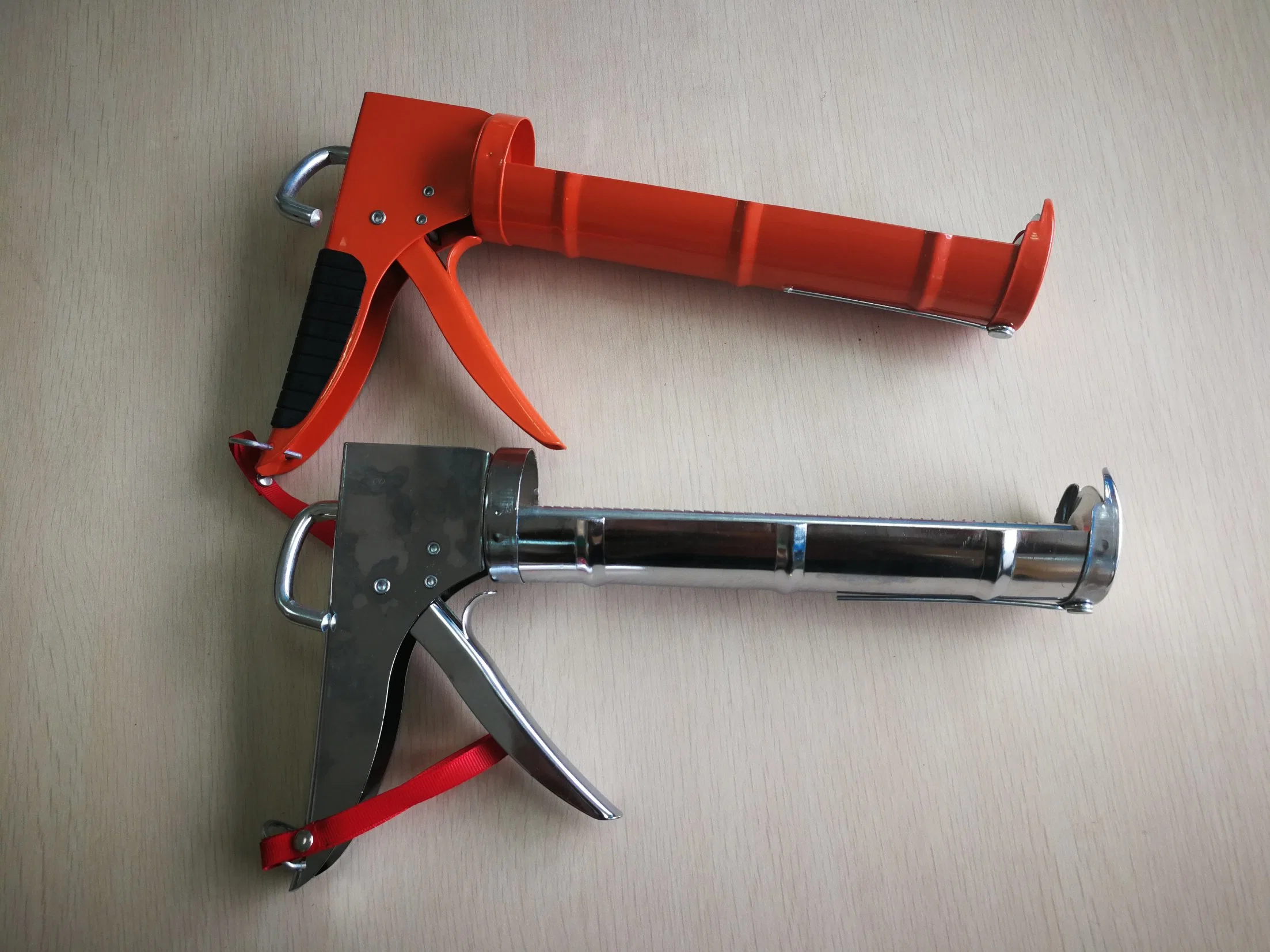 9''& 10.5'' Powder Coated Caulking Gun (MF3002)