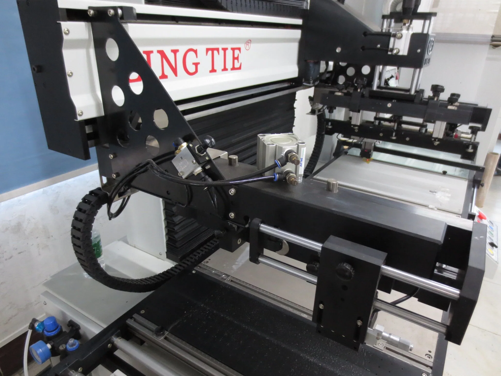 Auto Heat Transfer Label Printing Equipment