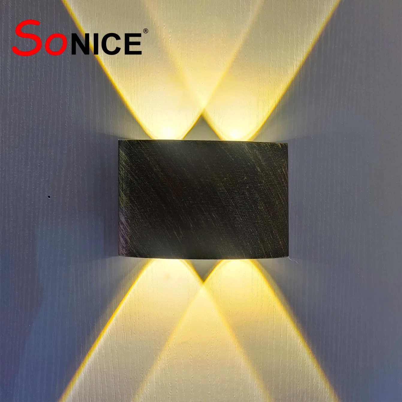 W146f4w Interior and Exterior Die Casting Aluminium LED Wall Light