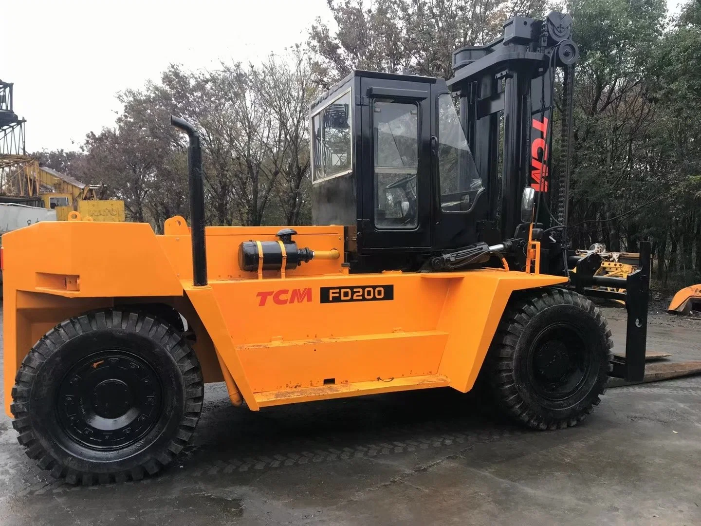 6000mm Height Tcm Diesel Forklift10tons Japanese Engine Good Condition