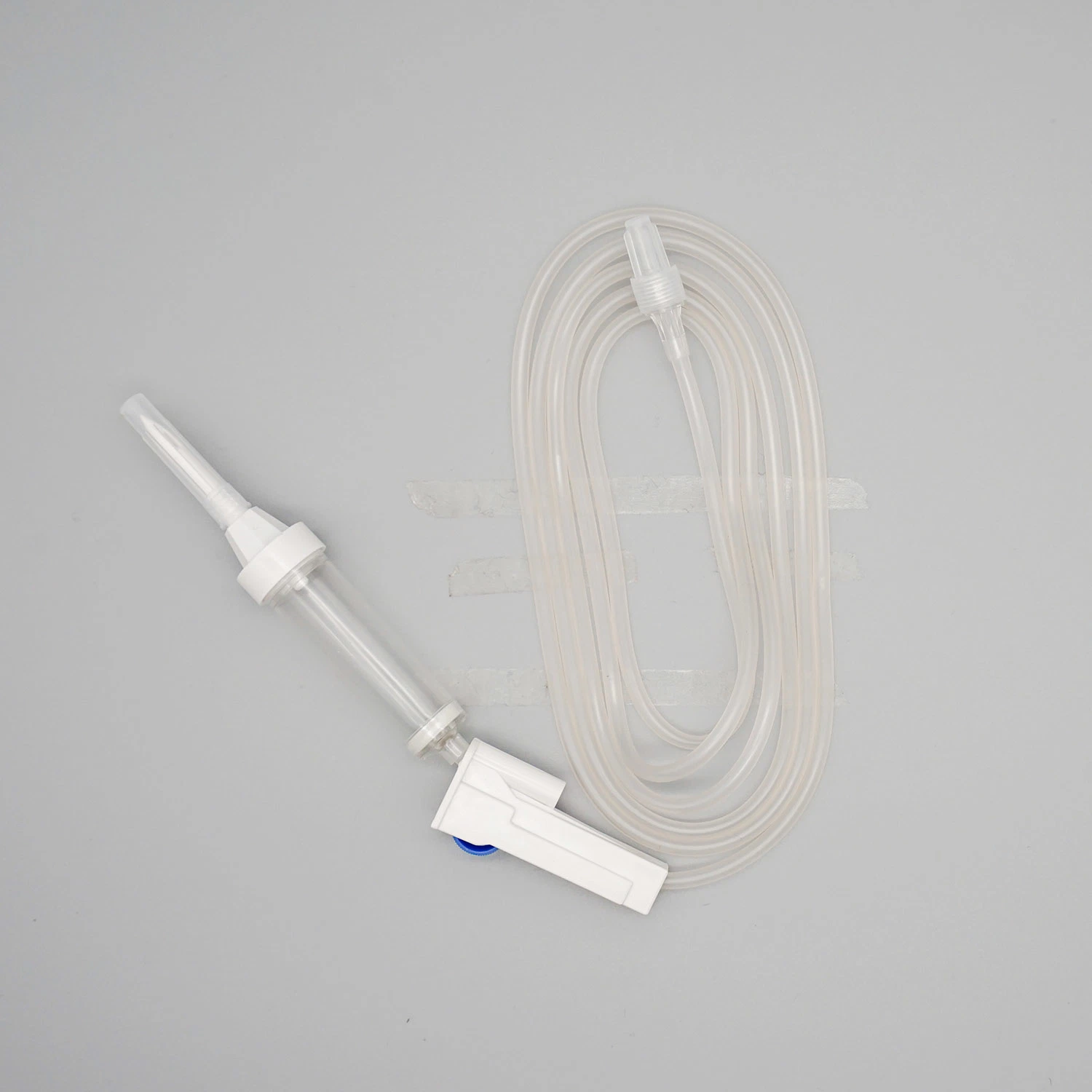 Disposable Infusion Set with High Elastic Tubing and Safety Roller Clamp