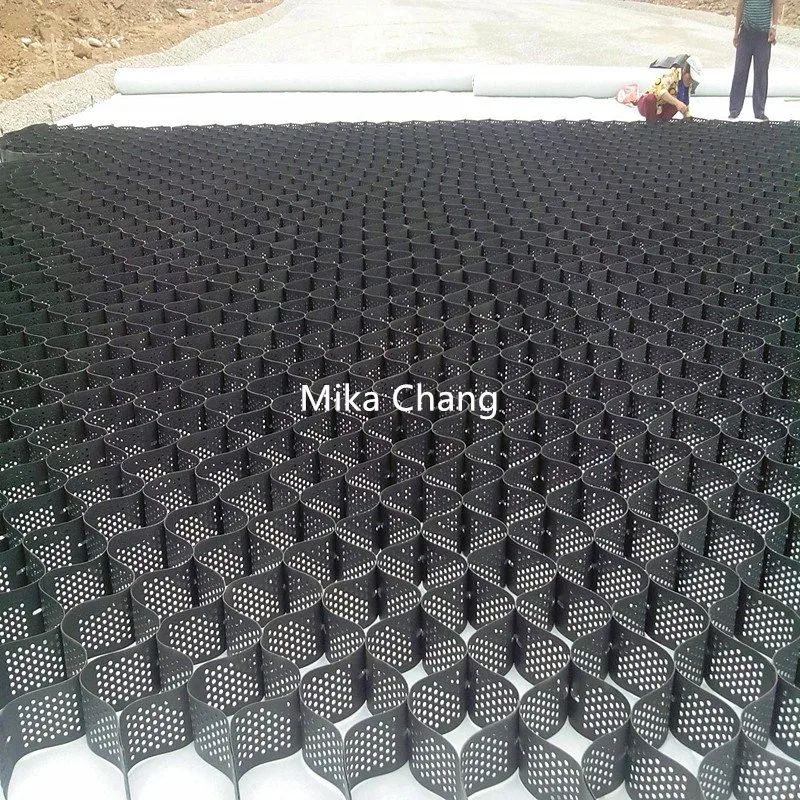 Cellular Confinement System Textured and Perforated Plastic HDPE Geocells for Soil Stabilization