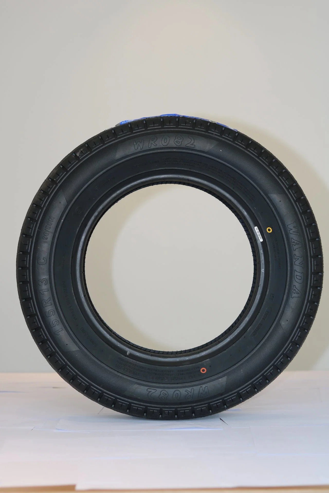 Radial Truck and Bus Tire, PCR and TBR Tire, Tubeless Car Tire