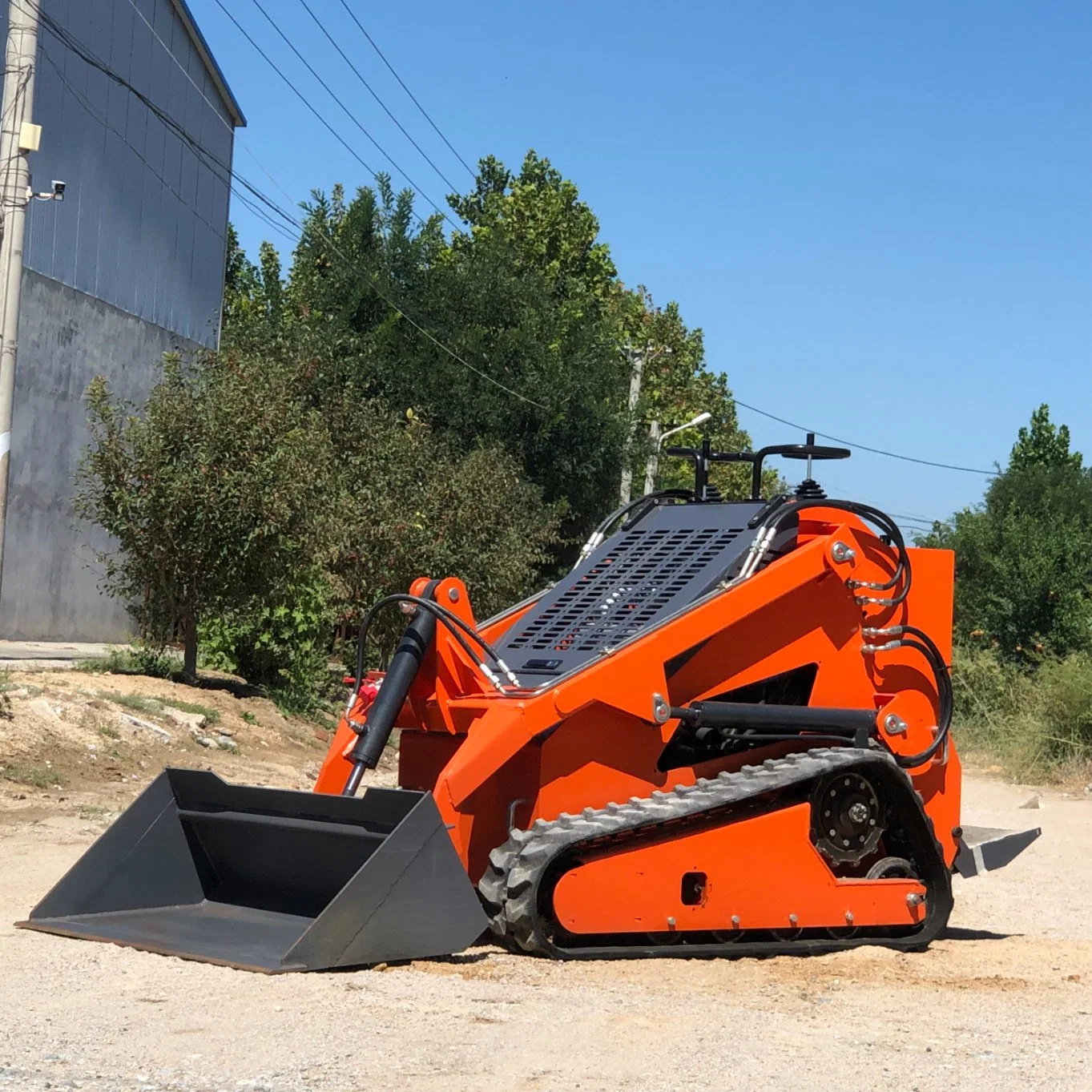 Полногидравлический дизельный двигатель Kubota Mini MutiPurpose 25,2 л.с. с бортовым поворотом Погрузчик