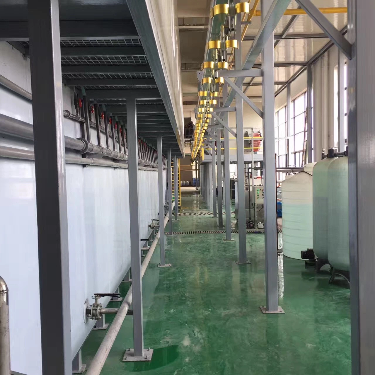 Reciprocating Machine Painting Equipment Coating Production Line for Manufacturing Wooden Chairs, Electric Painting Booth for Furniture&