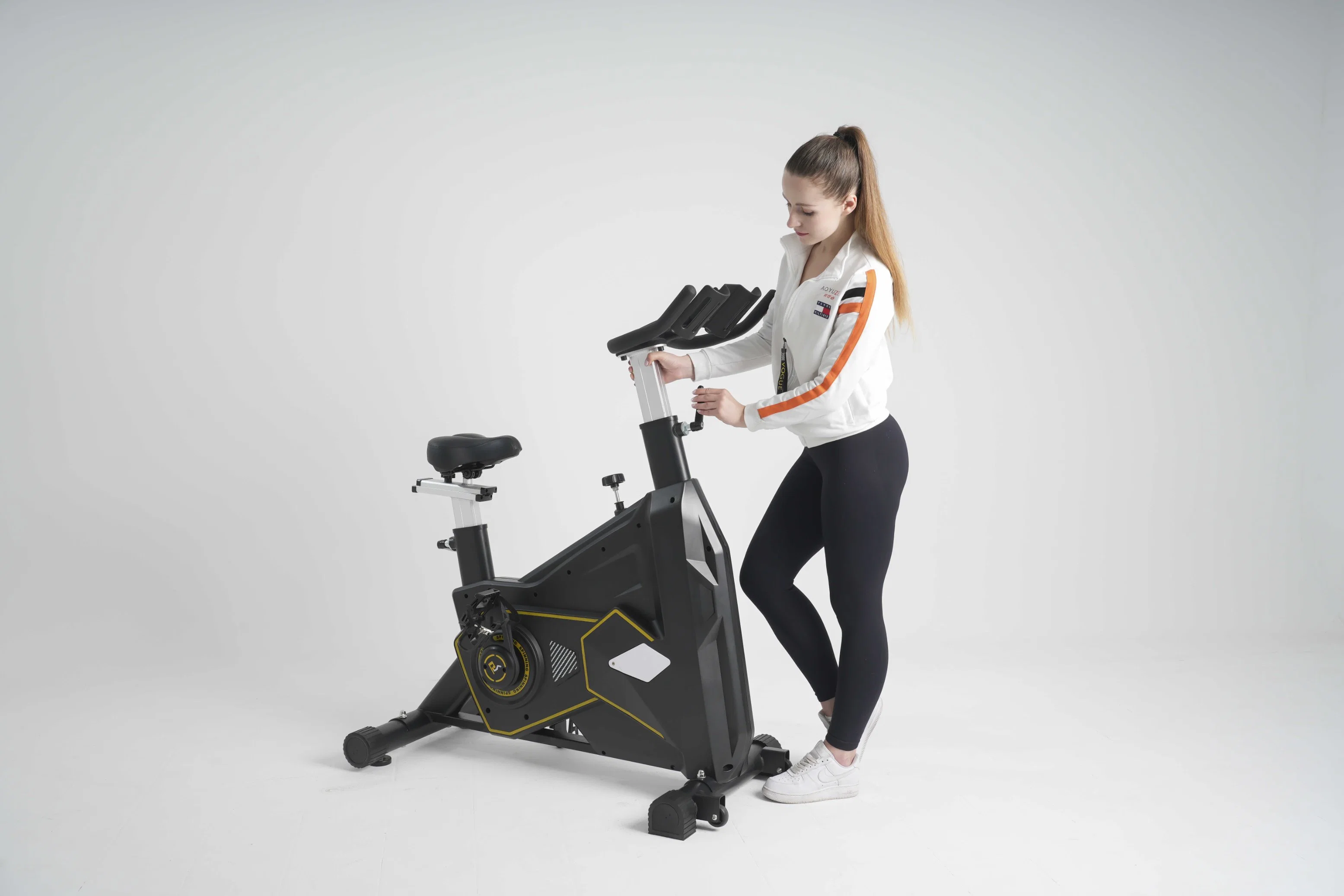 Professional Sport Commercial Magnetic Fitness Exercise Spinning Bike Spin Bike for Indoor Home Gym Training