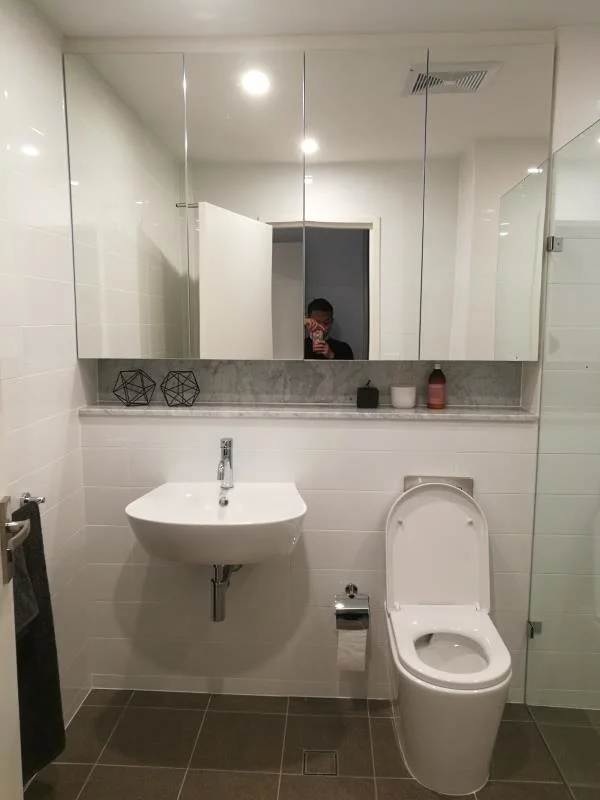 L'Australie Sdyney-492 Units-Uno Appartement et Jade Appartement prix d'usine -Meubles avec des armoires de cuisine penderie salle de bain robe porte de l'intérieur des armoires de cuisine