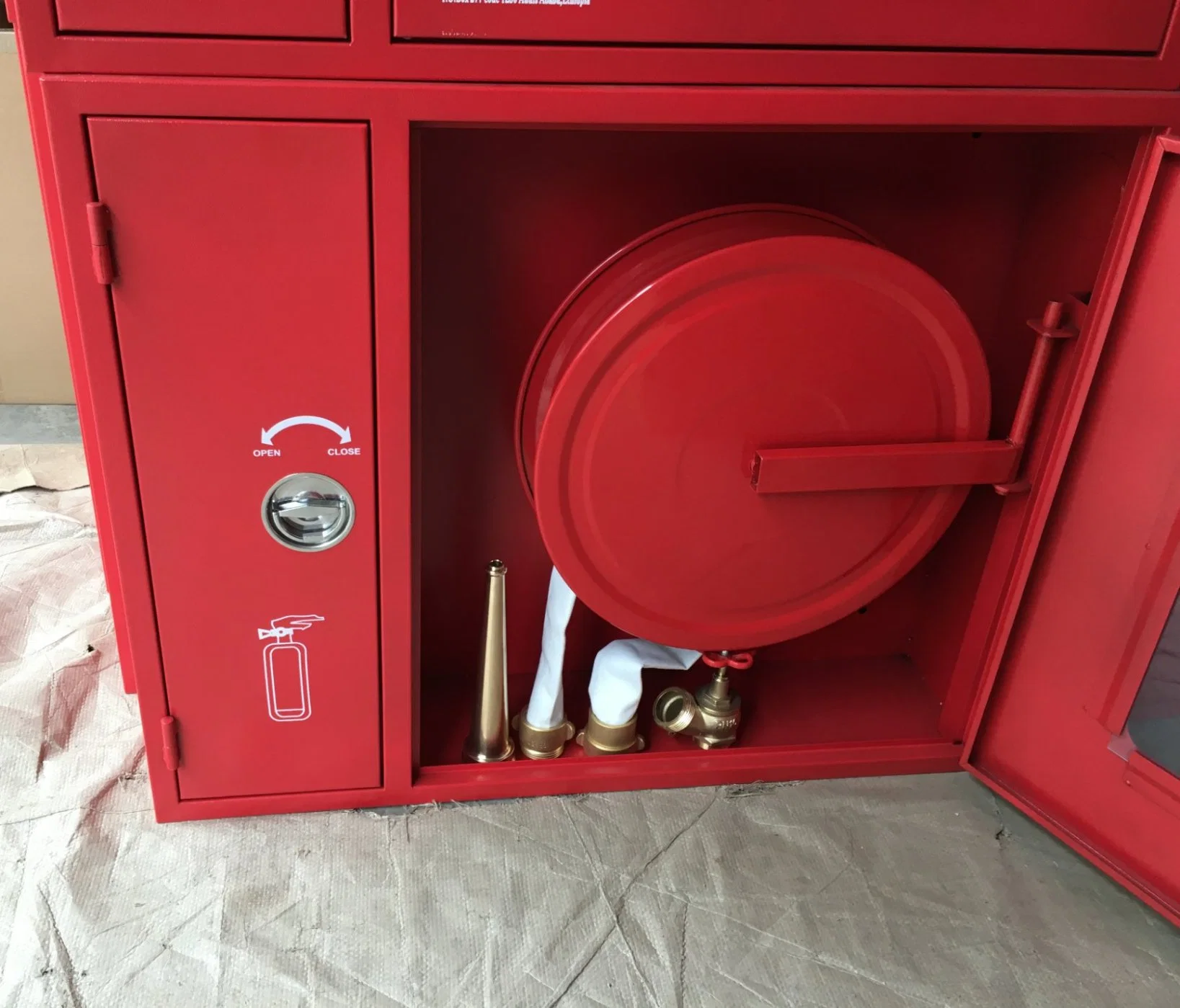 Mind Steel Red Color Hose Reel Cabinet with Double Door