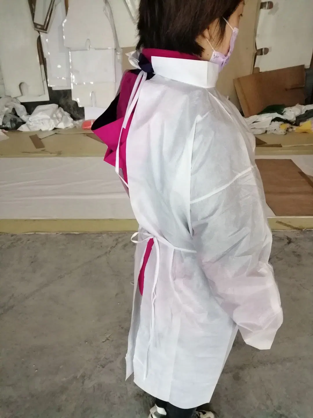 in Stock Disposable Protective Suit Protection Clothing Anti-Virus Disposable Clothing Wholesale/Supplier Full-Body Non-Sterile Garment Isolation Safety Clothing Factory