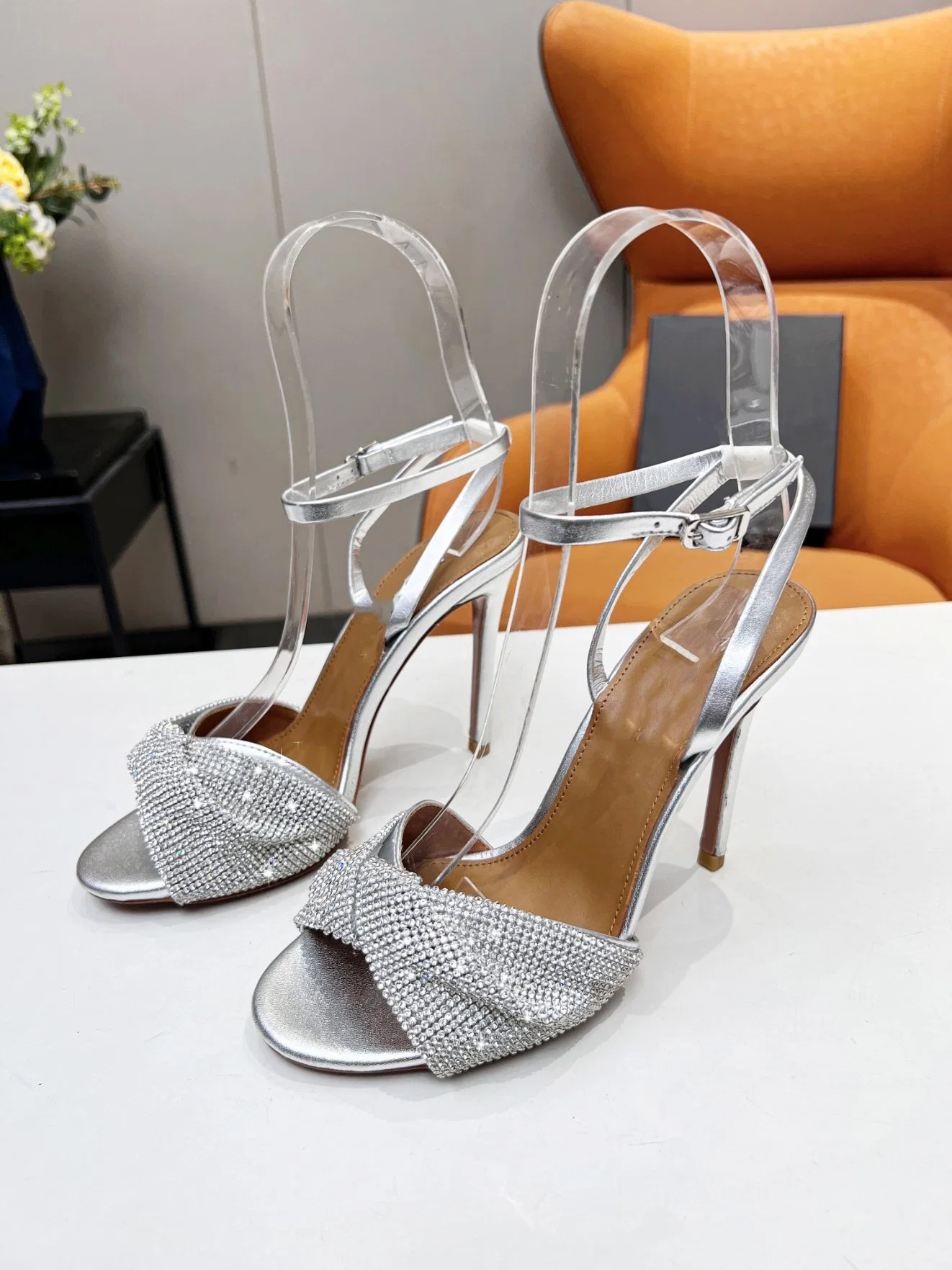 Fashion Luxury Design Manual Diamond Elegant Leather Evening Party Work Dress Stiletto Heels