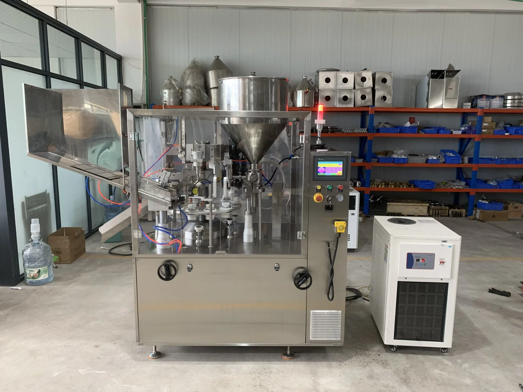 Factory Direct Sales Daily Chemical Filling Machine Tail Sealing Machine New Product Automatic Plastic Toothpaste Cosmetic Paste Hose Tail Sealing Machine